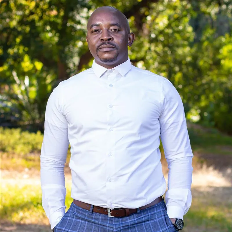 Prof. Dr. Vhahangwele Masindi